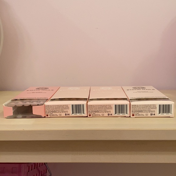 NWT Static nails, set of 4 - Picture 2 of 4